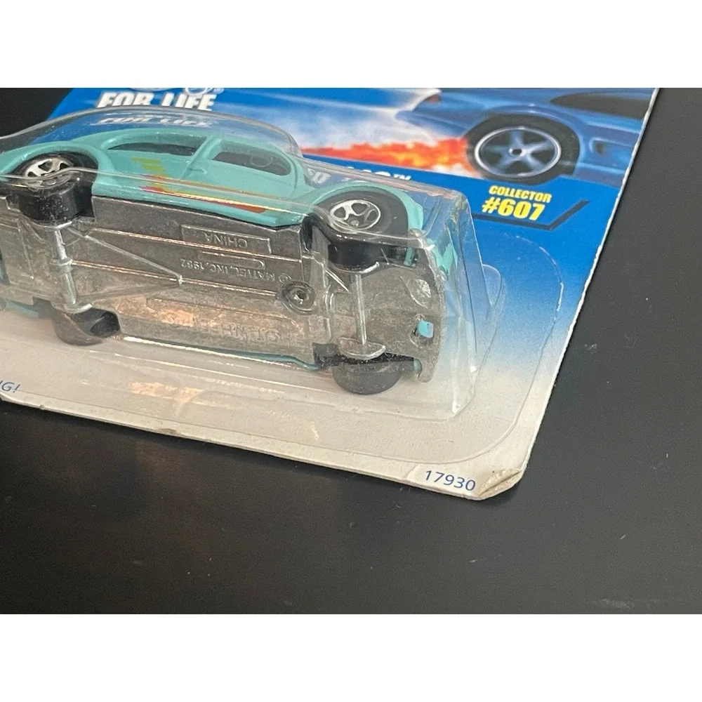 00582 - Hot Wheels Fat Fendered 40 Collector 607 Die Cast Toy Car Blue Aqua‎ NEW